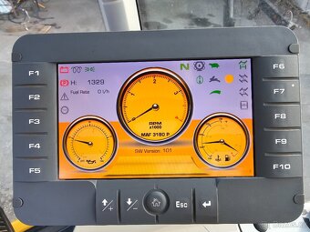 Samochodný postřikovač Mazzotti MAF 3180 - 3