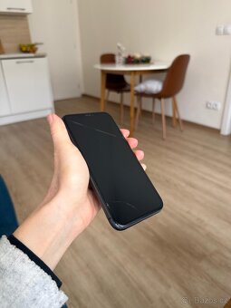 Apple iphone 11 - 128GB, black - 3