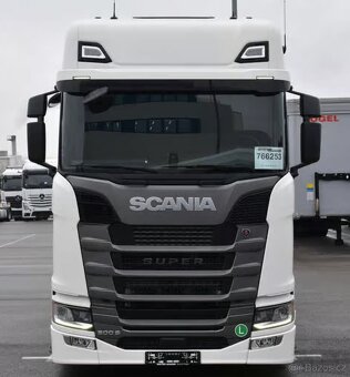 Scania Tahač pro mega návěs 500 S A4x2EB - 3