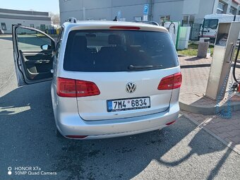 Vw touran 2.0 tdi MATCH vybava rok 2012 - 3