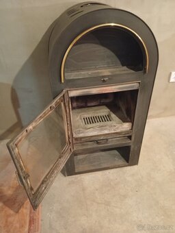 Prodám krbová kamna s výměníkem - 3