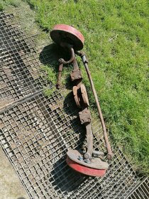 Díly veterán Praga - 3