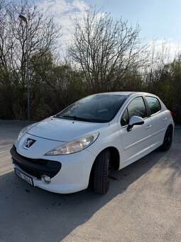 Peugeot 207, 1.6 68kw, rok 2011 - 3