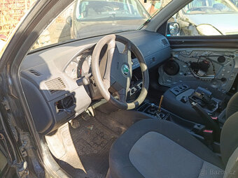 Škoda Fabia 2004 - 3
