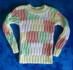 RUČNĚ PLETENÝ, NOVÝ, HEBKÝ, PATCHWORK SVETŘÍK: S-M nenošený - 3