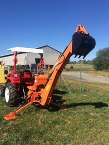 Traktorový zadní podkop BH - 7600, Podkop za traktor. Bagr. - 3