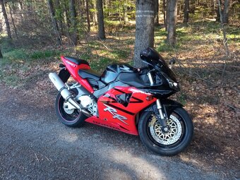 Honda CBR 954 rr - 3