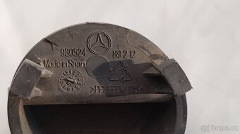 Mercedes-Benz - 3