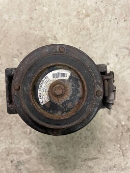 Kompresor klimatizace BMW N57 - 3