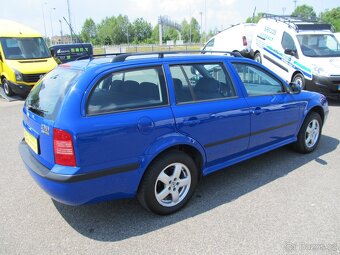 Škoda Octavia 1.6 i combi ČR 1.maj - 3