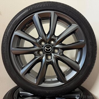 MAZDA 3 5x114,3 R18 ET45+LETNÍ 215/45R18 7,5mm - 3