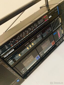 Radiomagnetofon Telefunken Compact HP 204, rok 1987 - 3
