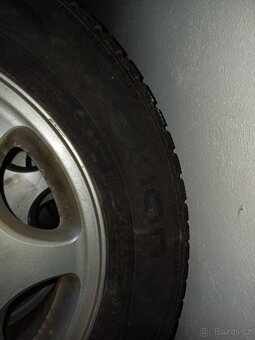 subaru kola 195/65/15 - 3