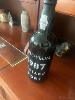 Archivní portské víno Real Companhia Velha Vintage Port 1987 - 3