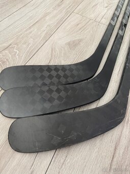 Hokejky CCM Trigger 5 levé ZÁRUKA - 3