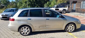 Komfortní Fiat Croma 1.9 JTD 110 kW, automat, 2005 - 3