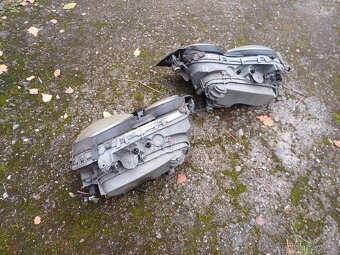 PŘEDNÍ SVĚTLA NA MERCEDES W210 - 3