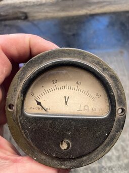 Stré budiky voltmetr ampérmetr - 3