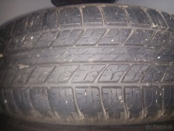 Good Year Wrangler HP 235/70 R16 106h - 3