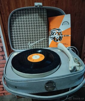 Kufříkový gramofon Supraphon -GE080-1962 - 3