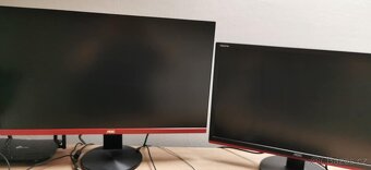 Stolní PC + 2 monitory AOC - 3