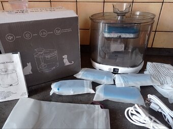 Automatické pítko s náhradními filtry (pro kočky/psy) - 3