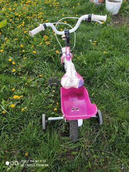 Dívčí kolo 12 - 3