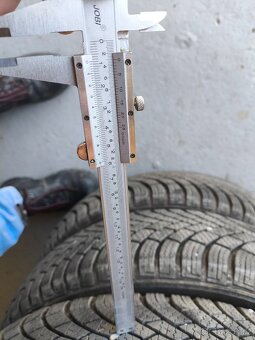 Zimní pneu 165/70 R14 NEXEN zánovní - 3