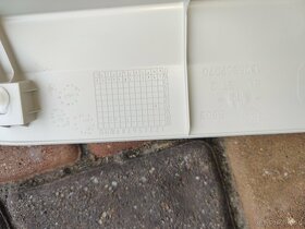 Plast trojuhelníku okna pravý + levý 1308564070, 1308562070 - 3