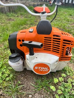 Křovinořez Stihl FS 240 - 3