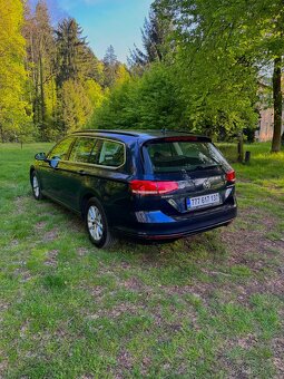 VW Passat B8 2.0 TDi 110 kW 07/2016 2x klíč 2x kola serviska - 3