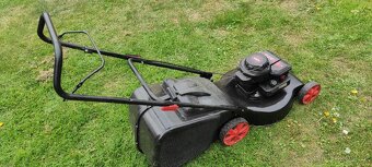 Benzínová sekačka motor briggstratton - 3