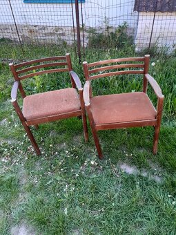 Retro křesla a židle - 3