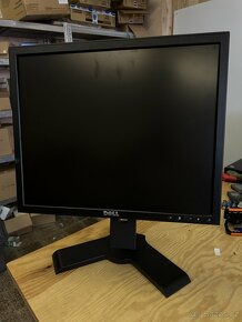 Dell P190Sb - profesionální 19” monitor - 3