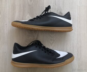 SÁLOVÉ BOTY vel. 44 zn. NIKE - 3