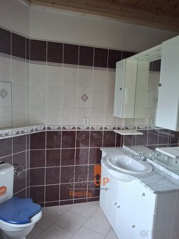 Prodej rodinného domu o rozloze 166 m2 - Město Albrechtice - - 3