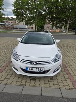 PRODÁM: Hyundai i40 1.7 CRDi – Automat, MAXIMÁLNÍ VÝBAVA, ČR - 3