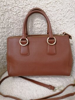 Nádherna kabelka Guess Luxe - 3