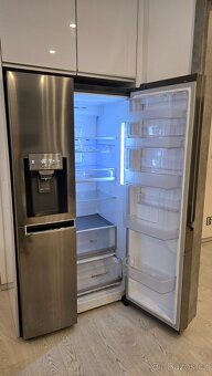 Americká lednice LG GSJ960PZBZ - 3