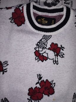 Krásný svetřík Značky Hollister - 3