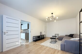 Pronájem bytu 4+1, 84 m2 po kompletní rekonstrukci, v přízem - 3