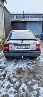 Opel Vectra 1.6i 55kw (1991) - 3