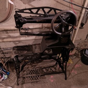 šicí stroj Singer - 3