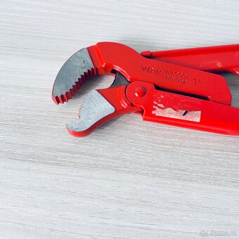 1" hasák S čelisti VBW DIN 5234-C, nový - 3