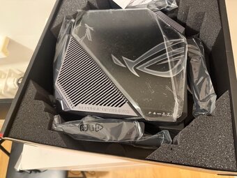 Asus GT-AXE11000   (nové) - 3