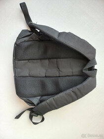 Prodám batoh, tašky, kabelky, peněženky, .... - 3
