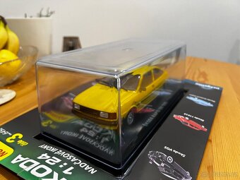 Škoda Rapid 1:24 - 3