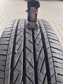 Prodám 2 x letní pneu Bridgestone 215/60/17 - 3