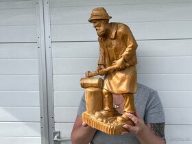 Dřevorubec socha velká dřevěná dřevořezba 45cm - 3