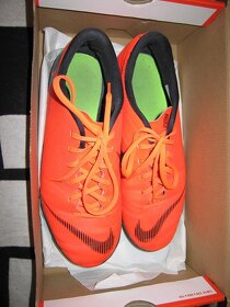 Sálovky Nike, vel. 42 oranžové - 3